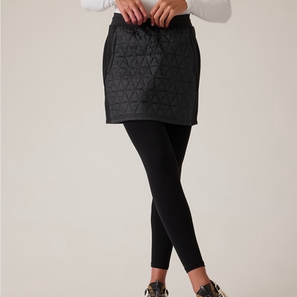 Athleta Solstice Skirt - NWT  size 6
